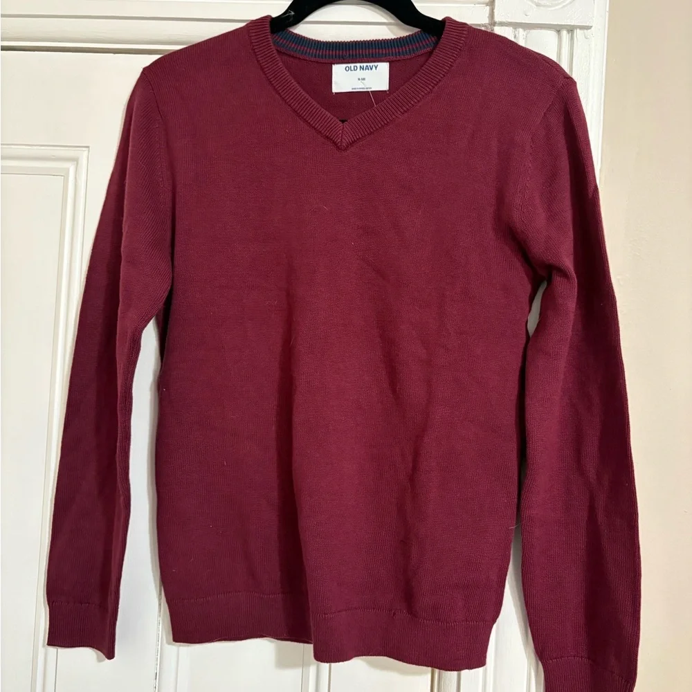 NWT Old Navy Boys Uniform‎ Classic V-Neck Sweater in Deep Burgundy Fall Winter